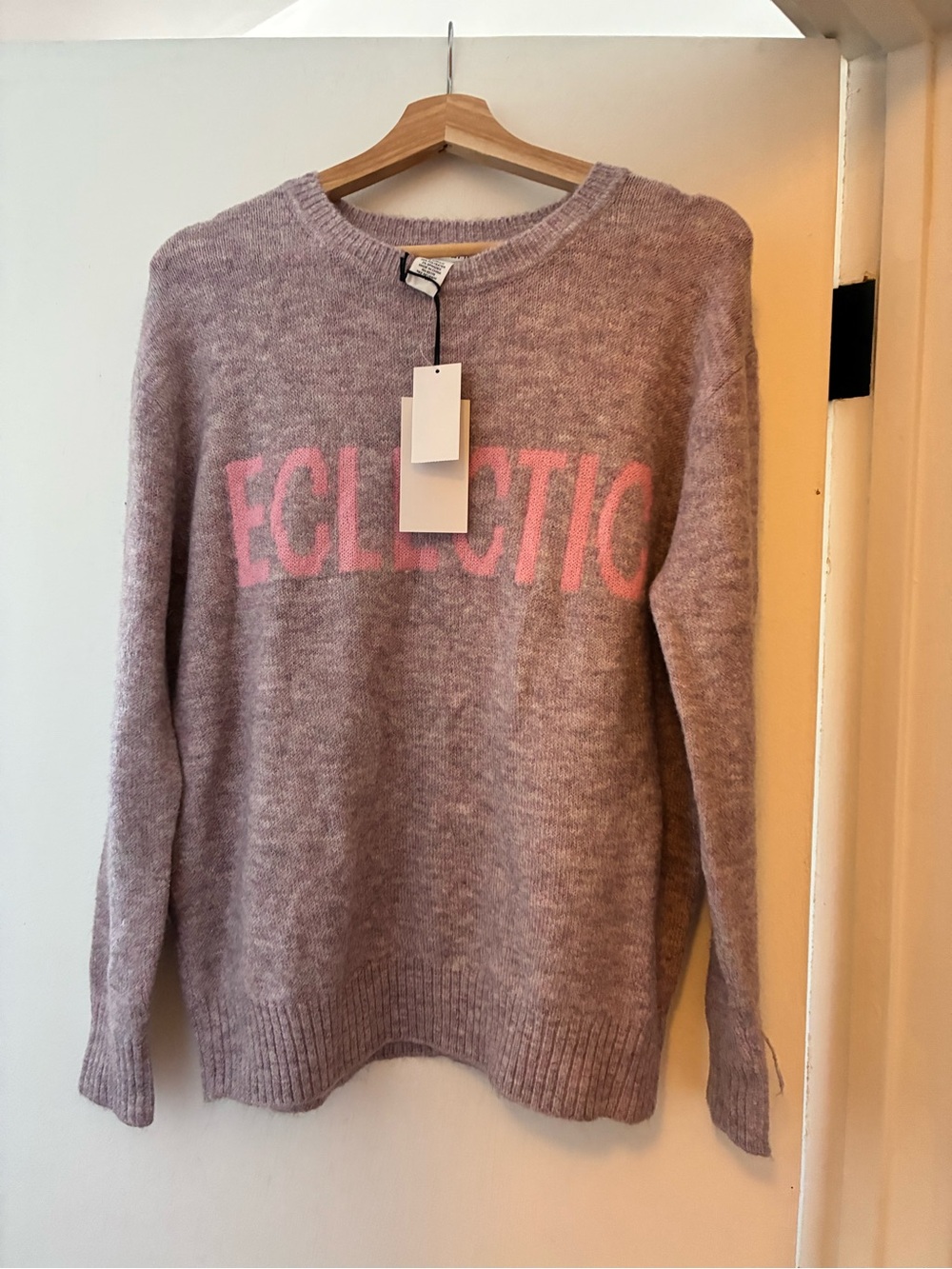 For The Republic 'ECLECTIC' Logo Crewneck Sweater - Lavender Pink